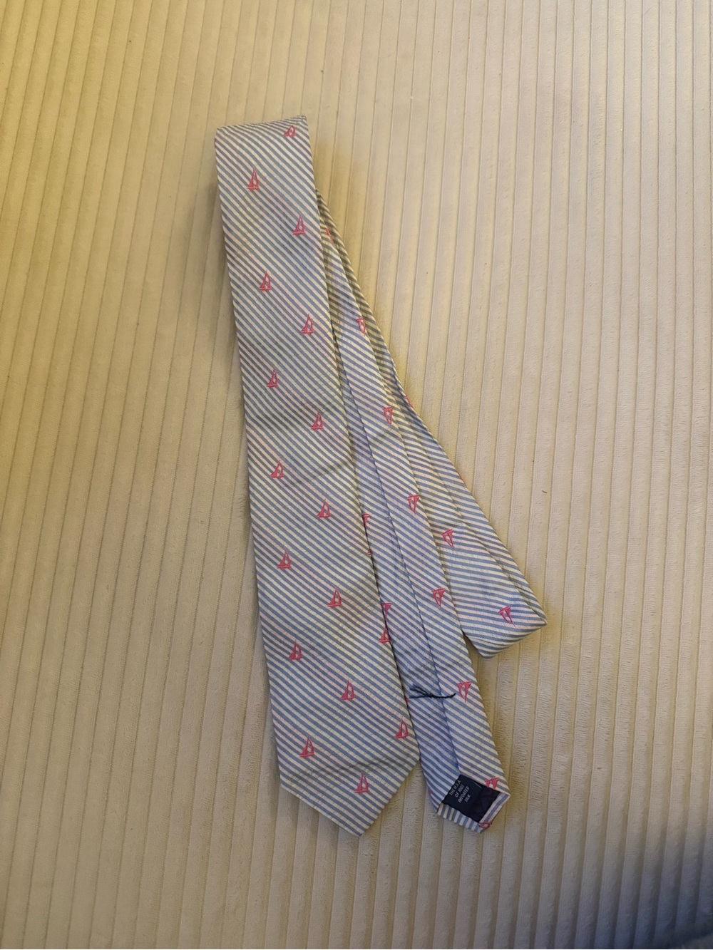Vineyard Vines Seersucker Tir - Picture 2 of 3